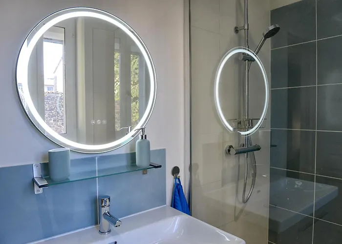 Апартаменты Fleur Des Vents